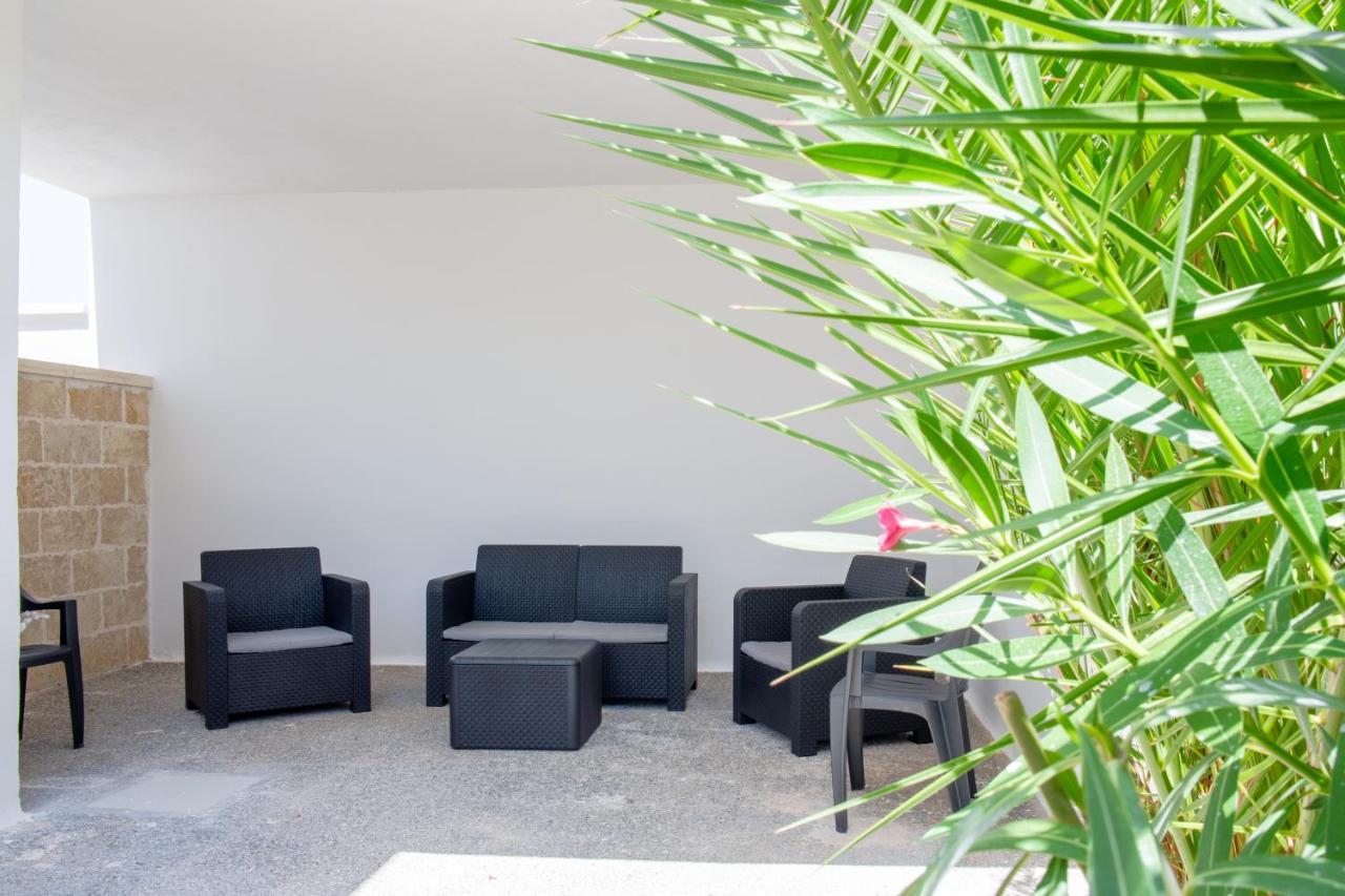 Vidamarina - Camere Al Mare Torre Lapillo Exterior photo